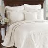 Historic Charleston King Charles Modern Farmhouse Floral Matelasse Bedspread, 100% Cotton Breathable Bedding, King/Calking, Ivory view 2